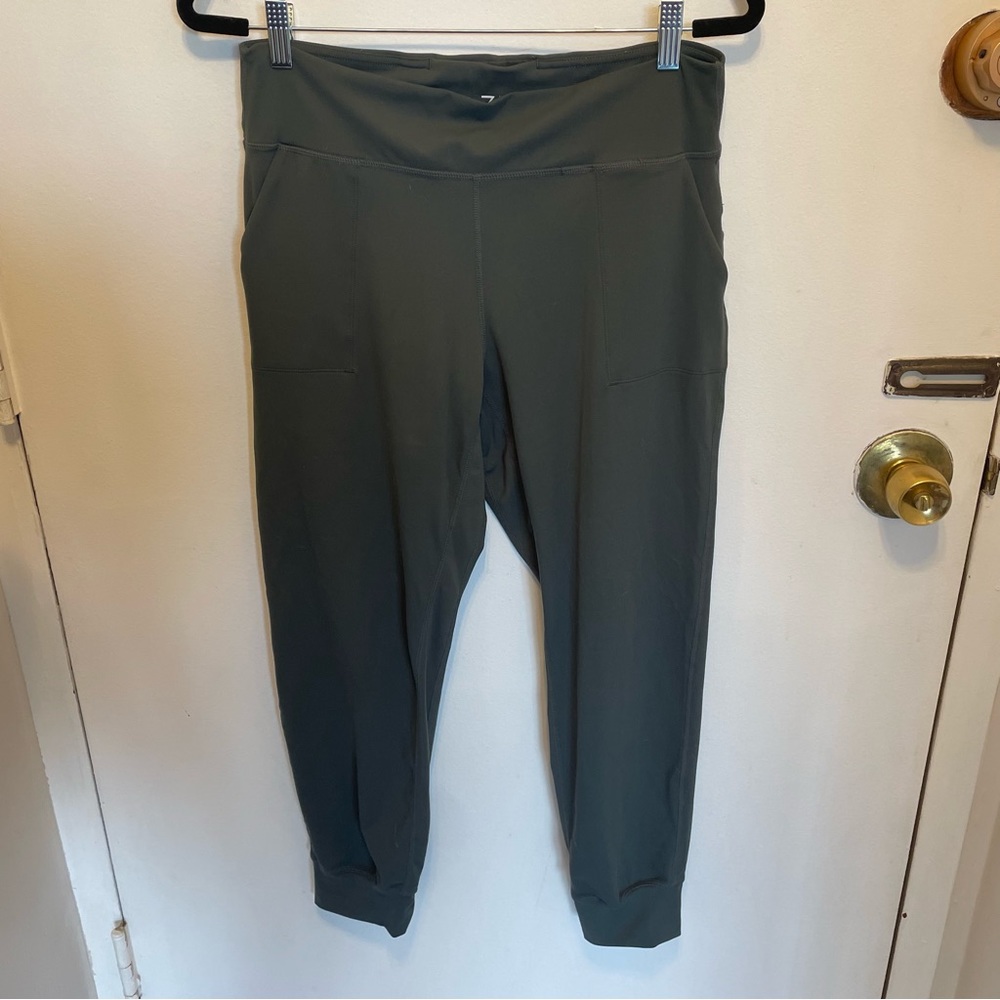 Z by Zella green joggers